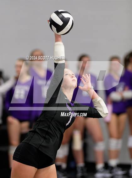 Thumbnail 2 in Valor College Prep @ Lipscomb Academy photogallery.