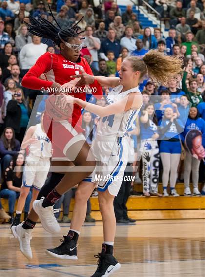 Thumbnail 3 in Regis Jesuit @ Highlands Ranch photogallery.