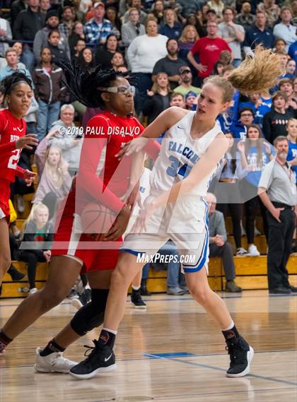 Thumbnail 2 in Regis Jesuit @ Highlands Ranch photogallery.