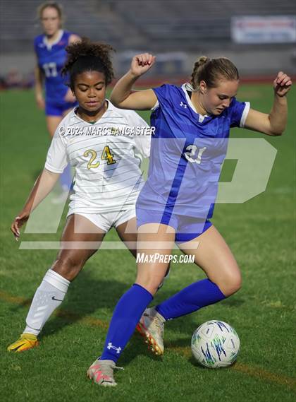 Thumbnail 2 in Independence @ Marvin Ridge photogallery.