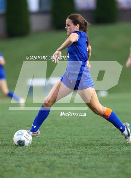 Thumbnail 1 in Independence @ Marvin Ridge photogallery.