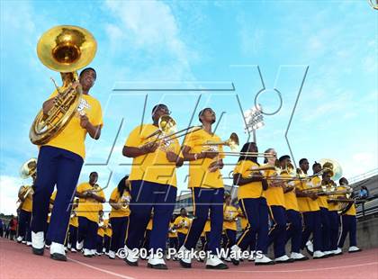Thumbnail 3 in Edna Karr @ Brother Martin photogallery.