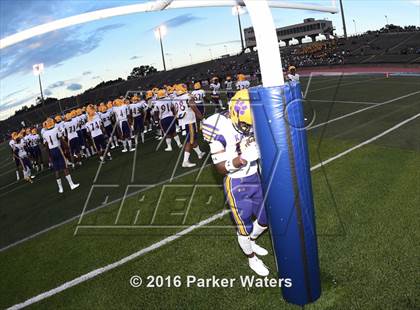 Thumbnail 2 in Edna Karr @ Brother Martin photogallery.