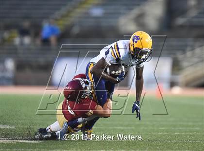 Thumbnail 2 in Edna Karr @ Brother Martin photogallery.