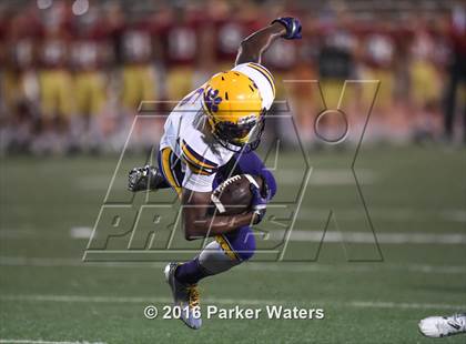 Thumbnail 3 in Edna Karr @ Brother Martin photogallery.