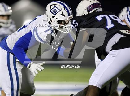 Thumbnail 1 in Columbia @ Cahokia (IHSA 4A first round) photogallery.