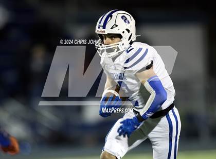 Thumbnail 1 in Columbia @ Cahokia (IHSA 4A first round) photogallery.
