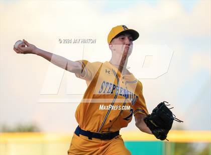 Thumbnail 3 in Krum @ Stephenville (UIL Baseball 4A Region 1 Regional Quarterfinal - Game 1) photogallery.