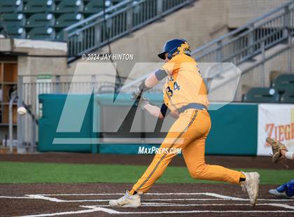 Thumbnail 3 in Krum @ Stephenville (UIL Baseball 4A Region 1 Regional Quarterfinal - Game 1) photogallery.