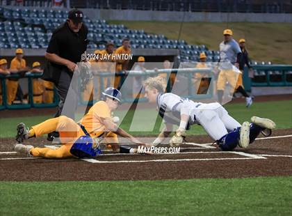 Thumbnail 1 in Krum @ Stephenville (UIL Baseball 4A Region 1 Regional Quarterfinal - Game 1) photogallery.