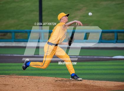 Thumbnail 2 in Krum @ Stephenville (UIL Baseball 4A Region 1 Regional Quarterfinal - Game 1) photogallery.