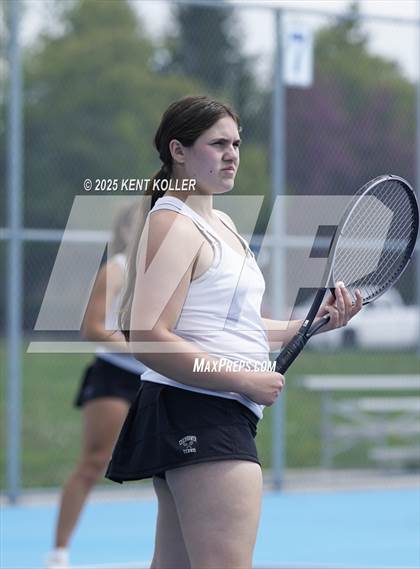 Thumbnail 1 in Notre Dame Prep @ Utica Eisenhower photogallery.