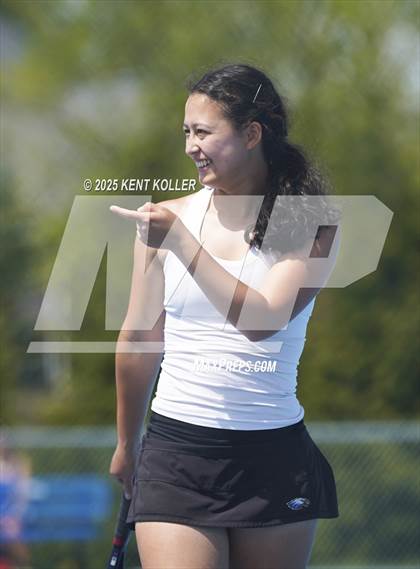 Thumbnail 2 in Notre Dame Prep @ Utica Eisenhower photogallery.