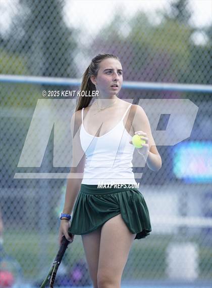 Thumbnail 1 in Notre Dame Prep @ Utica Eisenhower photogallery.