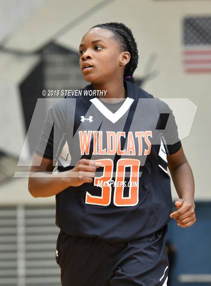 Thumbnail 1 in New Hanover @ Hillside (NCHSAA 3A First Round) photogallery.