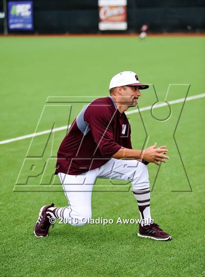 Thumbnail 2 in Whitehouse vs. Lufkin (UIL 5A Region II Final) photogallery.