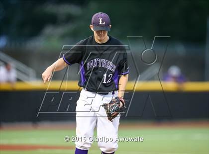 Thumbnail 2 in Whitehouse vs. Lufkin (UIL 5A Region II Final) photogallery.