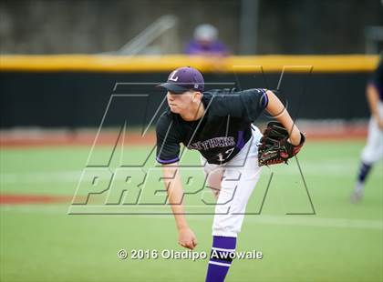 Thumbnail 2 in Whitehouse vs. Lufkin (UIL 5A Region II Final) photogallery.