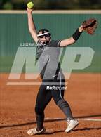 Photo from the gallery "Edmond Santa Fe @ Mustang"