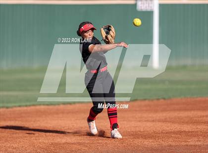 Thumbnail 1 in Edmond Santa Fe @ Mustang photogallery.
