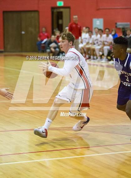 Thumbnail 1 in Fairview vs Denver South (Fairview Festival) photogallery.