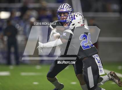 Thumbnail 3 in Notre Dame (SO) @ La Habra (CIF SS D2 Playoff) photogallery.