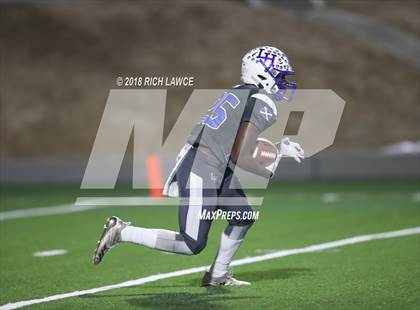 Thumbnail 3 in Notre Dame (SO) @ La Habra (CIF SS D2 Playoff) photogallery.