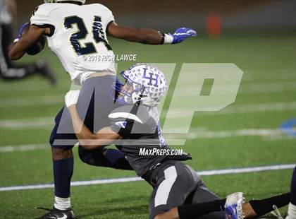 Thumbnail 3 in Notre Dame (SO) @ La Habra (CIF SS D2 Playoff) photogallery.