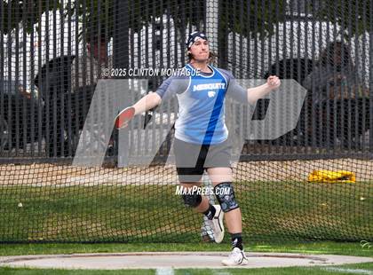 Thumbnail 1 in Devon Allen Invitational (Discus) photogallery.