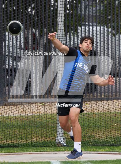 Thumbnail 3 in Devon Allen Invitational (Discus) photogallery.
