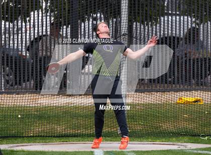 Thumbnail 3 in Devon Allen Invitational (Discus) photogallery.