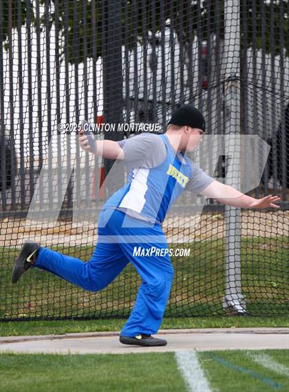 Thumbnail 3 in Devon Allen Invitational (Discus) photogallery.