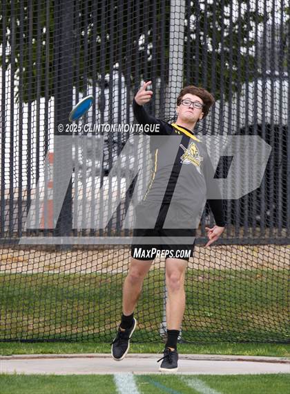 Thumbnail 3 in Devon Allen Invitational (Discus) photogallery.
