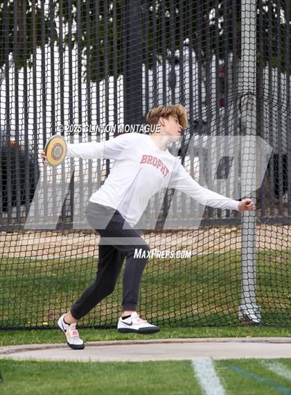 Thumbnail 1 in Devon Allen Invitational (Discus) photogallery.