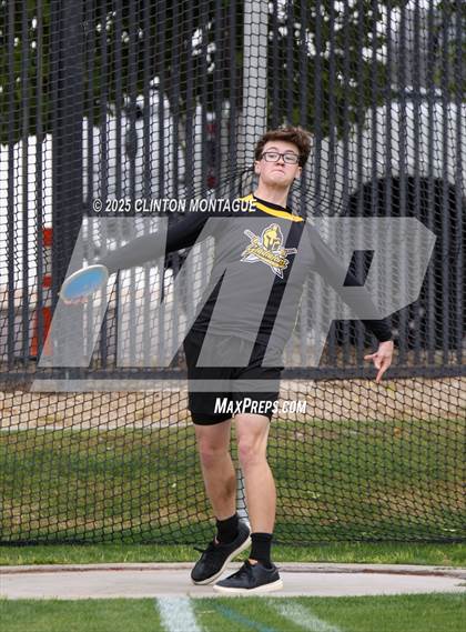 Thumbnail 2 in Devon Allen Invitational (Discus) photogallery.