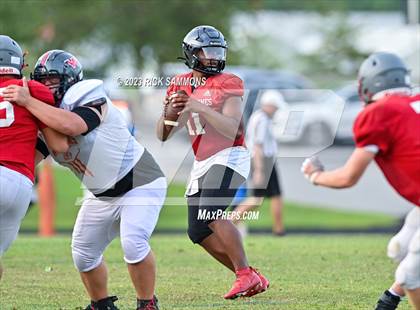 Thumbnail 3 in South Stanly vs West Cabarrus (Scrimmage) photogallery.