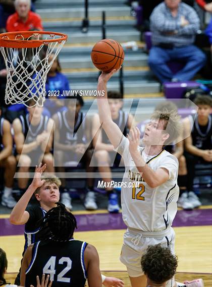 Thumbnail 1 in Quincy vs. O'Fallon (Prairie Farms Holiday Classic) photogallery.
