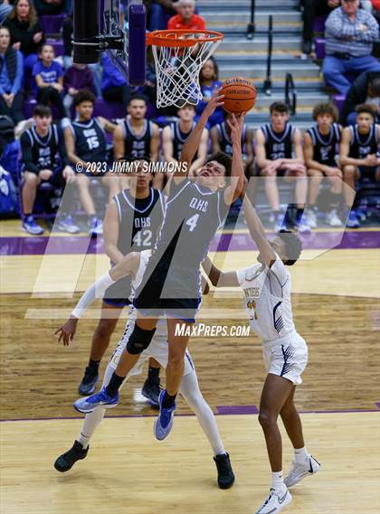 Thumbnail 1 in Quincy vs. O'Fallon (Prairie Farms Holiday Classic) photogallery.