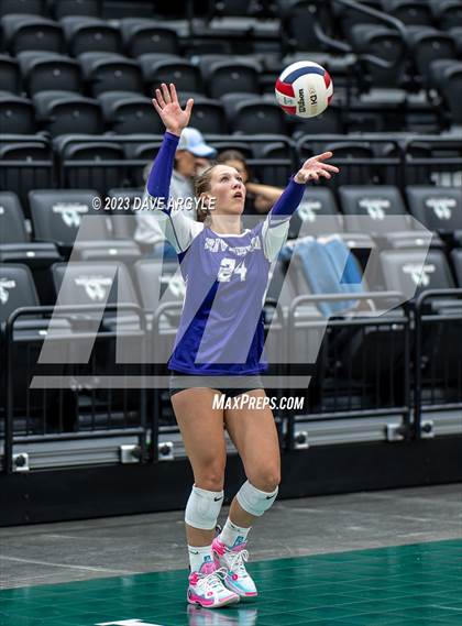 Thumbnail 2 in Salem Hills vs. Riverton (Utah Valley Invitational) photogallery.