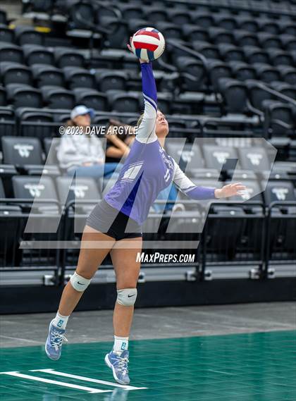 Thumbnail 3 in Salem Hills vs. Riverton (Utah Valley Invitational) photogallery.