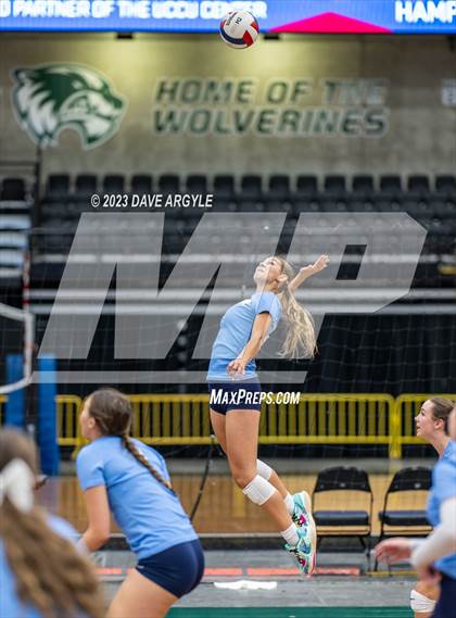 Thumbnail 3 in Salem Hills vs. Riverton (Utah Valley Invitational) photogallery.