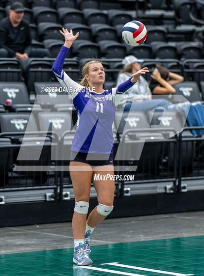 Thumbnail 1 in Salem Hills vs. Riverton (Utah Valley Invitational) photogallery.