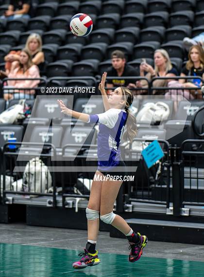 Thumbnail 2 in Salem Hills vs. Riverton (Utah Valley Invitational) photogallery.
