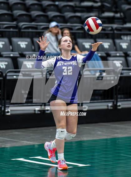 Thumbnail 2 in Salem Hills vs. Riverton (Utah Valley Invitational) photogallery.