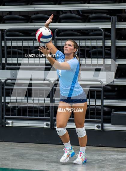 Thumbnail 2 in Salem Hills vs. Riverton (Utah Valley Invitational) photogallery.
