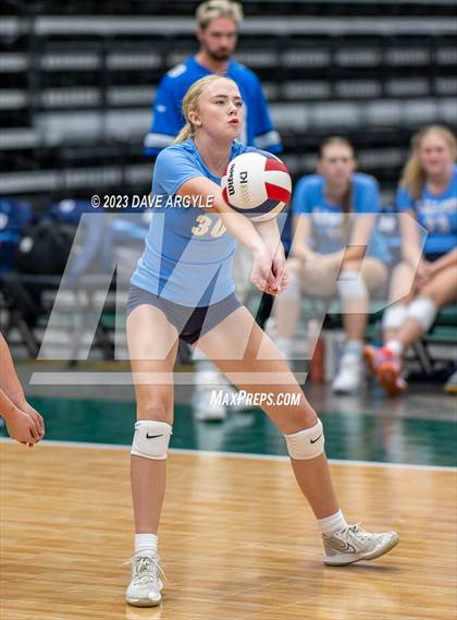 Thumbnail 2 in Salem Hills vs. Riverton (Utah Valley Invitational) photogallery.