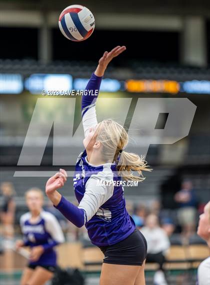Thumbnail 1 in Salem Hills vs. Riverton (Utah Valley Invitational) photogallery.