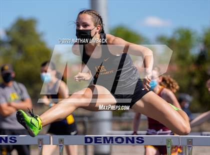 Thumbnail 3 in Santa Fe High School Meet photogallery.