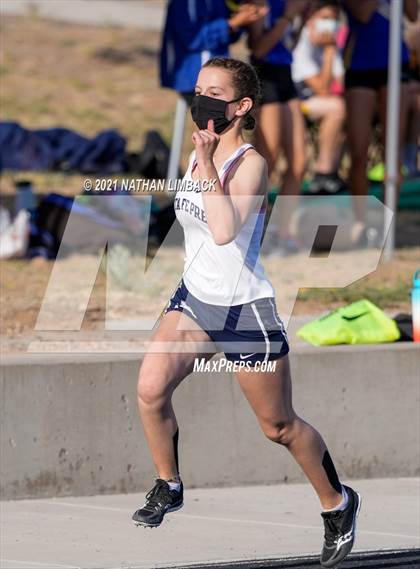 Thumbnail 1 in Santa Fe High School Meet photogallery.