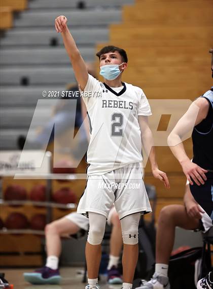 Thumbnail 3 in Valor Christian @ Columbine photogallery.